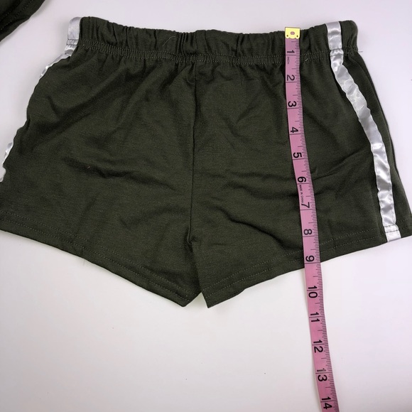 Two Piece halter short set. - Picture 7 of 8